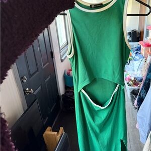 Green Sleeveless Dress